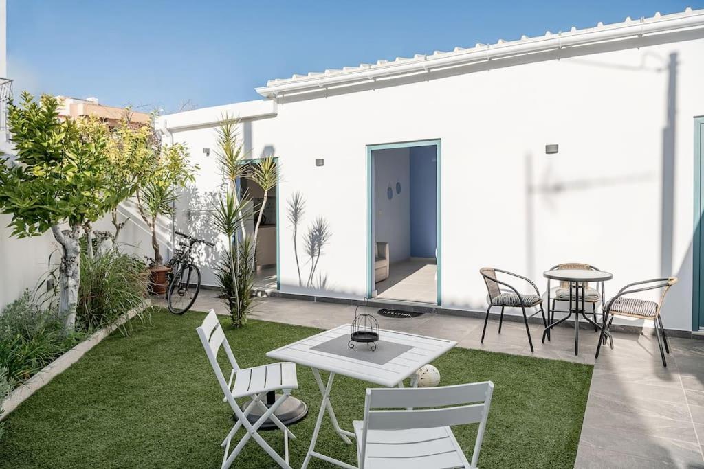 M City Apartments, Garden 2 Chania  Buitenkant foto
